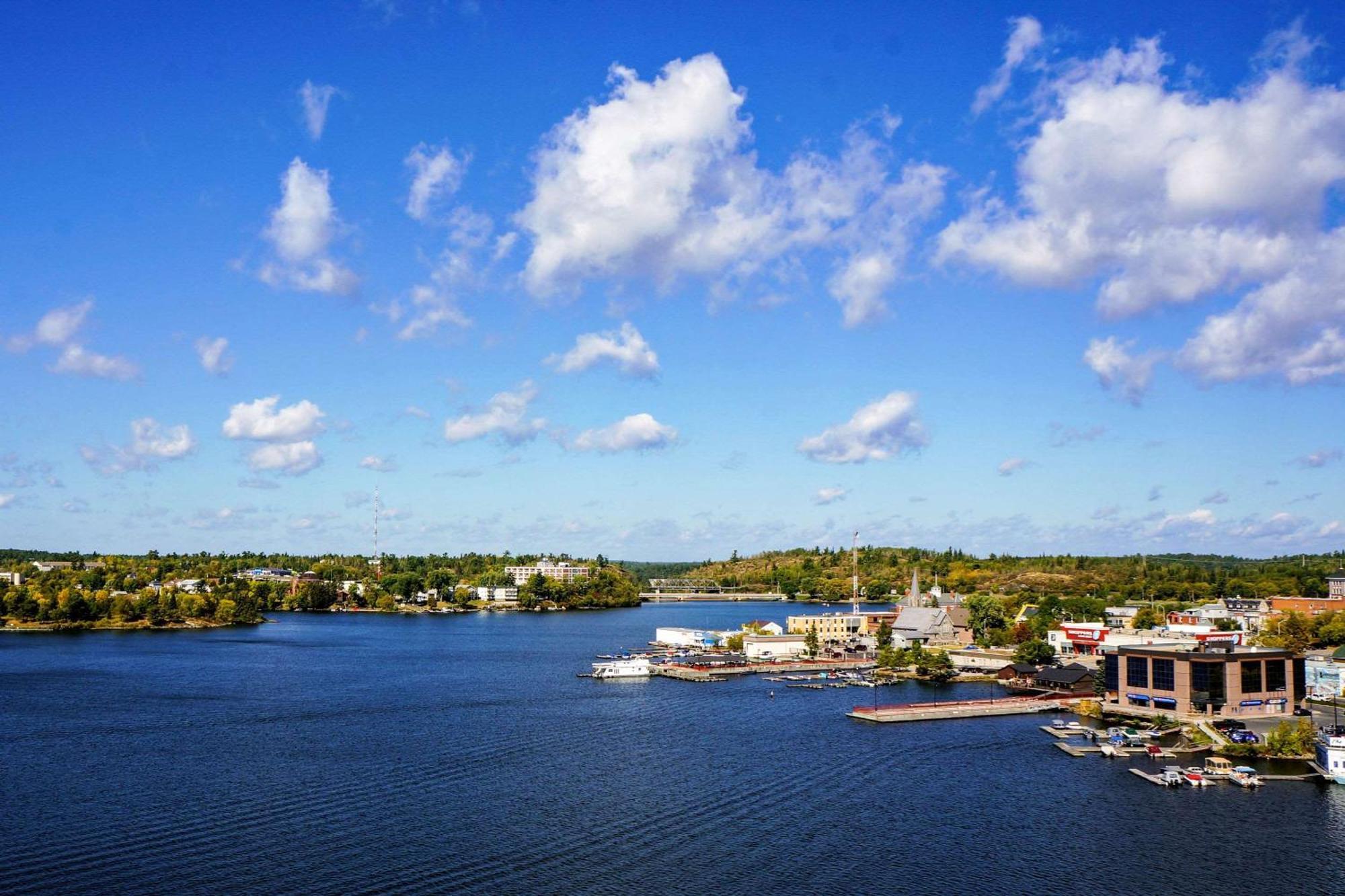 Clarion Lakeside Inn & Conference Centre Kenora Dış mekan fotoğraf